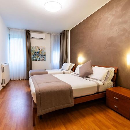 Hotel Côme Esterno foto
