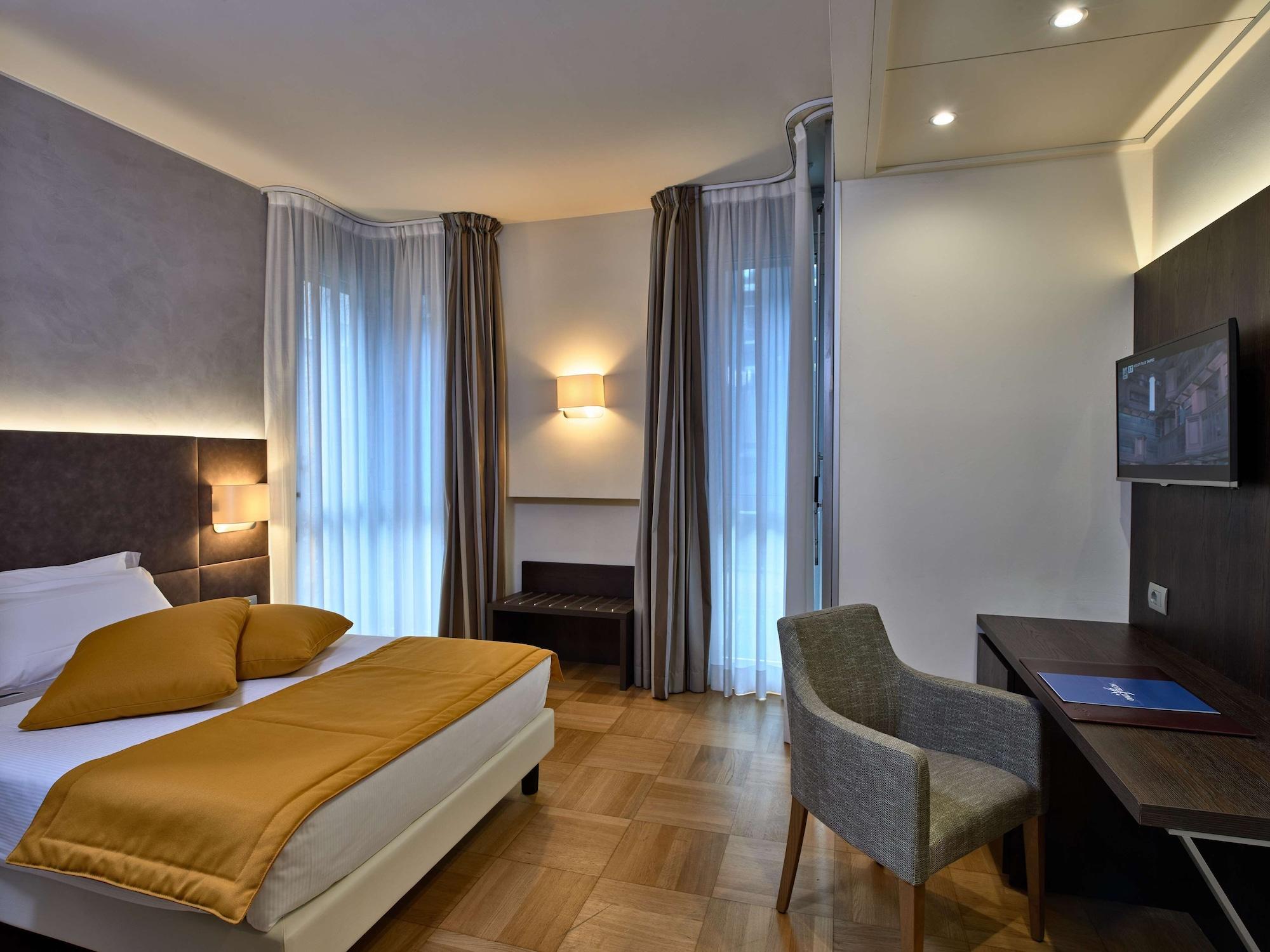 Hotel Côme Esterno foto