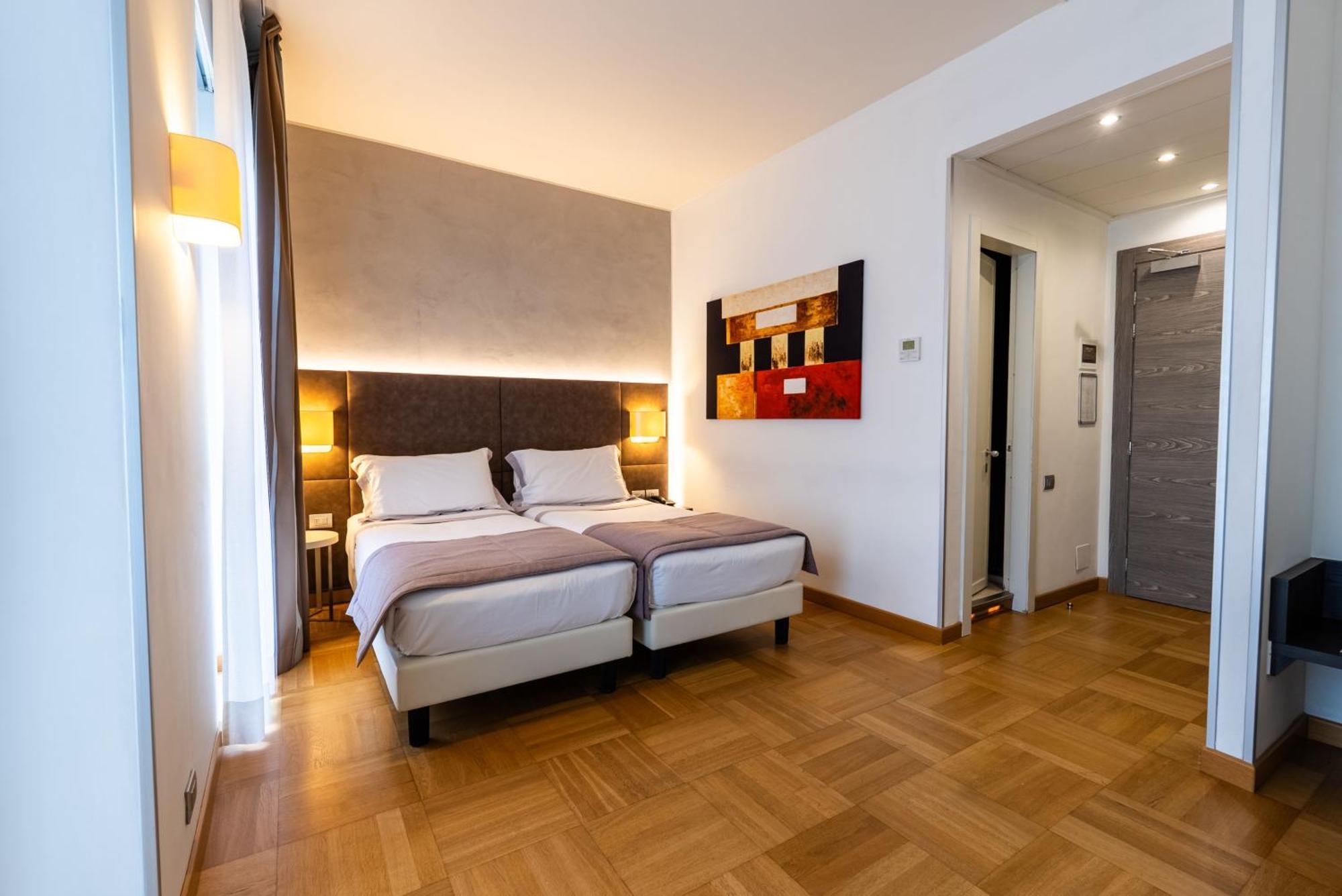 Hotel Côme Esterno foto